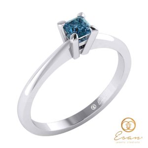 inel de logodna solitaire din aur cu diamant albastru ES18