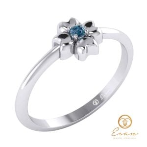 Inel-de-"logodna"-cu-diamant*-albastru-ES4