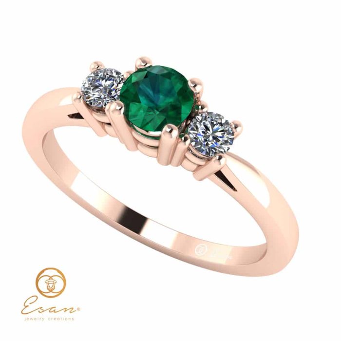 Inel de logodna din aur cu smarald si diamante ES82