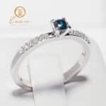 Inel de logodna din aur cu diamant albastru es109