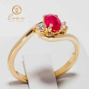 Inel de logodna din aur cu rubin si diamante ES80R