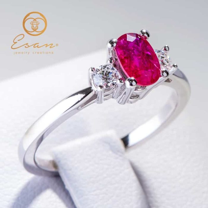 Inel de logodna din aur cu rubin si diamante ES153