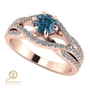 Inel de logodna din aur cu diamant albastru si diamante incolore ES119