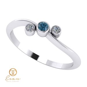 Inel de logodna din aur cu diamant albastru si diamante incolore ES81