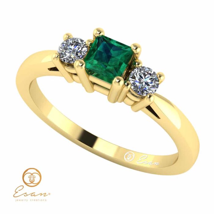 Inel de logodna din aur cu smarald si diamante ES79