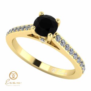 Inel de logodna din aur cu diamant negru si diamante incolore ES89
