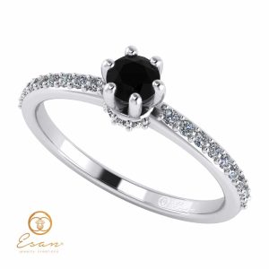 Inel de logodna din aur cu diamant negru si diamante incolore ES91