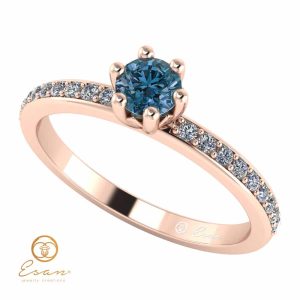 Inel de logodna din aur cu diamant albastru si diamante incolore ES93