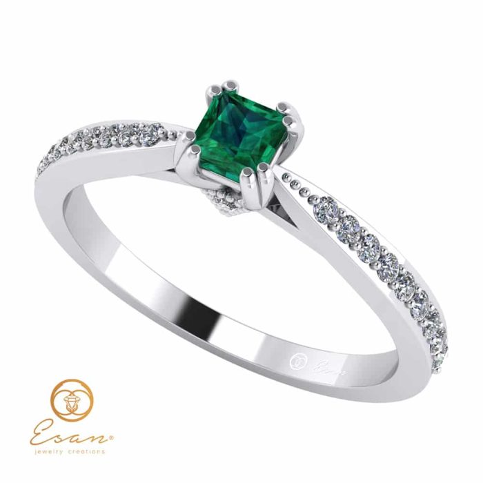 Inel de logodna din aur cu smarald si diamante ES99