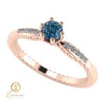 Inel de logodna din aur cu diamant albastru si diamante incolore ES107