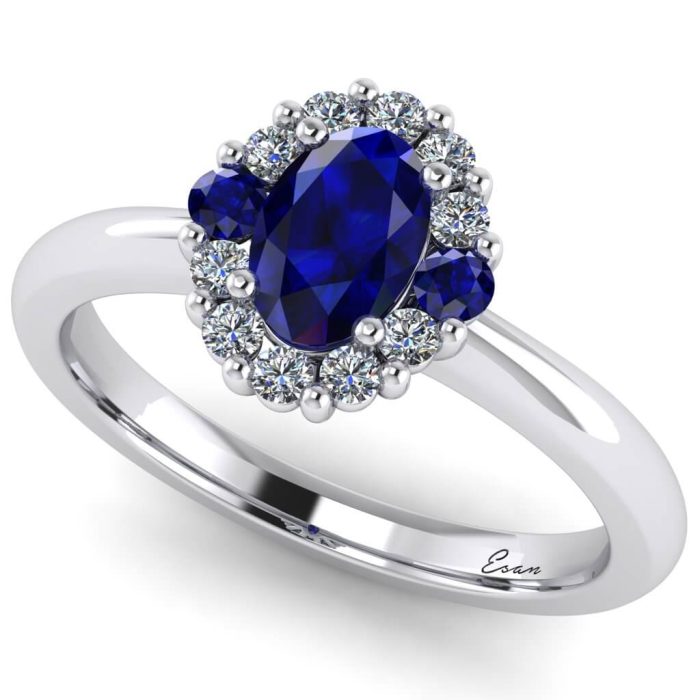 Inel logodna safir oval si diamante aur anturaj ES195