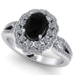 Inel cu diamant negru oval 7x5 mm si diamante incolore din aur de logodna ES355