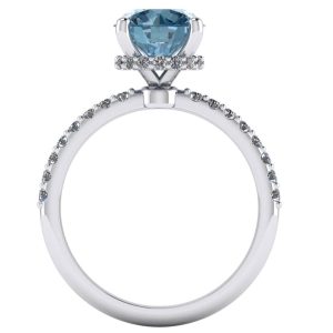 Inel cu coroana de diamante secundare si diamant central albastru din aur ES267