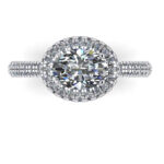 Inel de logodna cu diamant oval si diamante secundare din aur ES314