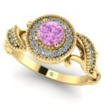 Inel logodna model vintage cu diamant roz intens si diamante incolore din aur ES391